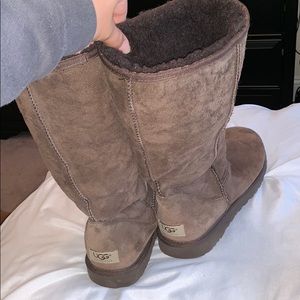 Brown, tall Uggs